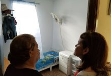 El Departamento de la Familia de Puerto Rico visita a menores y ancianos El Departamento de la Familia tiene bajo su custodia 3,411 adultos mayores y 3,468 menores . Además licencia 938 facilidades privadas y sin fines de lucro que brindan servicios a las poblaciones más vulnerables.