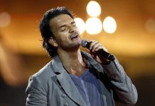el cantautor guatemalteco Ricardo Arjona