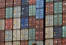 Exportadores niegan que amagos de Trump frenen comercio exterior e inversión en México Estados Unidos denunció hoy ante la Organización Mundial de Comercio (OMC) a la Unión Europea, China, México, Canadá y Turquía por la aplicación de aranceles a sus exportaciones