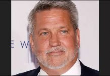 Trump nombra para la comunicación de la Casa Blanca a exdirectivo de Fox News Shine, de 54 años, fue despedido el pasado mayo de su cargo de copresidente de Fox News debido a su mala gestión de los escándalos de acoso sexual en la cadena.