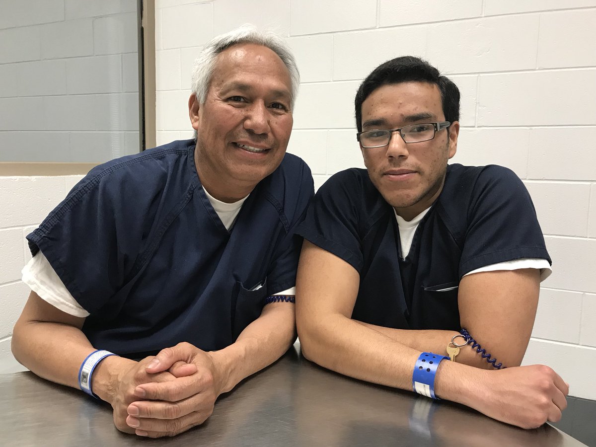Emilio Guti&eacute;rrez Soto, becado hoy por el prestigioso programa Knight-Wallace de la Universidad de Michigan tras ocho meses de detenci&oacute;n en EE.UU., compar&oacute; las instalaciones para inmigrantes con "campos de concentraci&oacute;n".