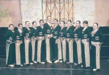 Los grupos de mariachis integrados por mujeres, a los que tiempo atrás casi nadie regalaba un buen augurio, están ayudando a globalizar aun más la música mexicana,
