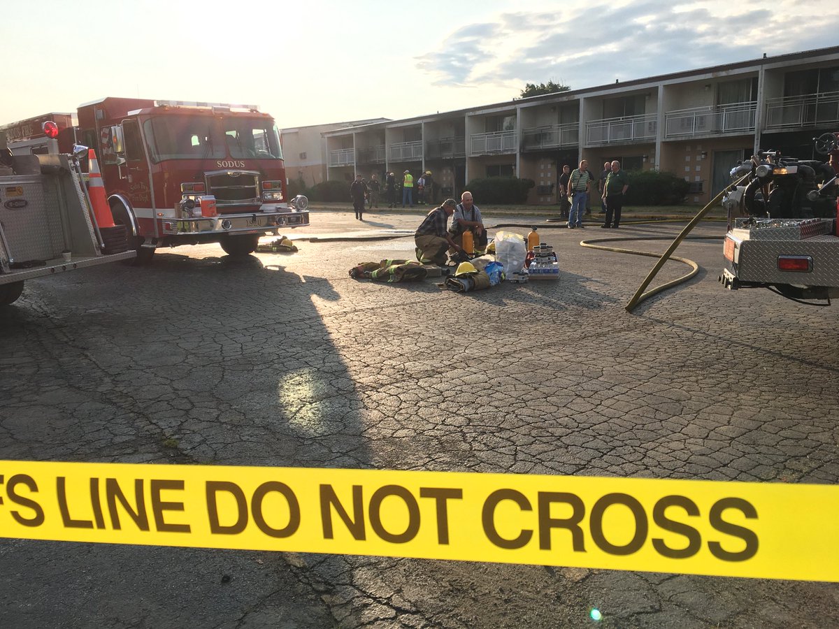 El incendio en el motel Cosmo Extended Stay comenz&oacute; entorno a las 01.45 horas por causas a&uacute;n desconocidas