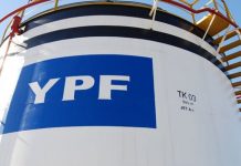 Jueza de Nueva York rechaza pedido de Argentina en el caso por la nacionalización de YPF Una demanda presentada contra Argentina por la nacionalización de la petrolera YPF podrá continuar su curso en EE.UU. (Foto de twitter)