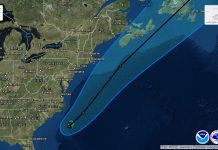Beryl acelera rumbo al Caribe y la tormenta Chris se fortalece frente a EEUU La tormenta tropical Beryl aceleró en las últimas horas en su rumbo hacia el Caribe, donde dejará fuertes vientos y lluvia, mientras que la también tormenta tropical Chris se fortalece frente a la costa de EE.UU.