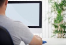 Espiando tus hábitos, las empresas pueden tener un perfil de tu salud las empresas que recopilan datos de los consumidores para vendérselos a otras compañías (data-brokers, en inglés) pueden combinar fácilmente esta información para crear “perfiles” sobre nuestras condiciones médicas y nuestro estado de salud