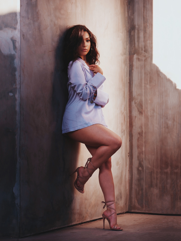 Ginette Claudette (Foto por James McCloud, James Carroll, estilista; Alexander Armand, pelo; Melanesia Hunter, maquillaje.)