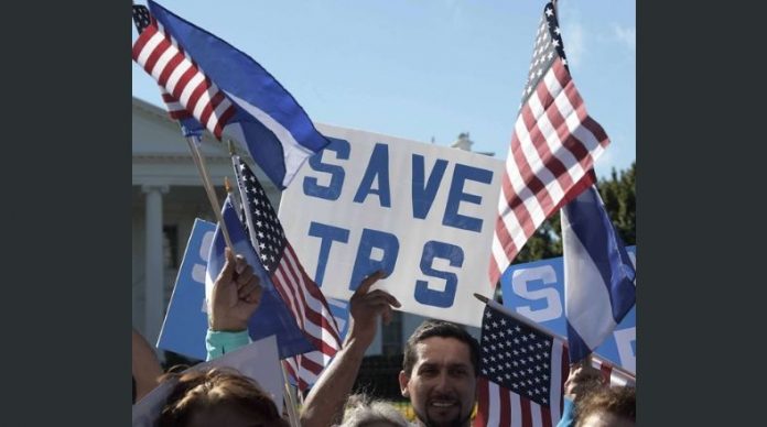 TPS Un juez federal bloqueó hoy la suspensión ordenada por el Gobierno de Donald Trump de los programas migratorios Estatus de Protección Temporal (TPS) para El Salvador, Honduras, Haití, Nicaragua y Sudán