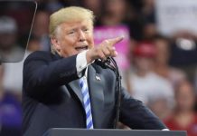 Trump afirma que el dinero para pagar por su silencio a dos mujeres era suyo