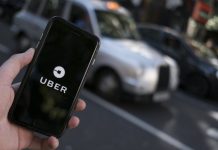 Nueva York aprueba limitar licencias de vehículos de alquiler con conductor La ciudad de Nueva York aprobó hoy limitar durante un año la emisión de nuevas licencias de vehículos de alquiler con conductor (VTC), como Uber y Lyft