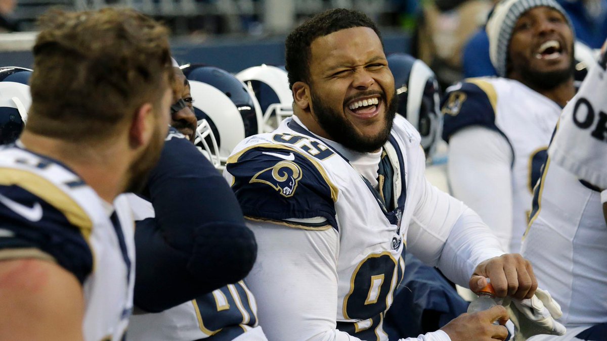 Donald tampoco disputó el encuentro que los Rams perdieron de visitantes por paliza de 33-7 ante los Ravens de Baltimore.