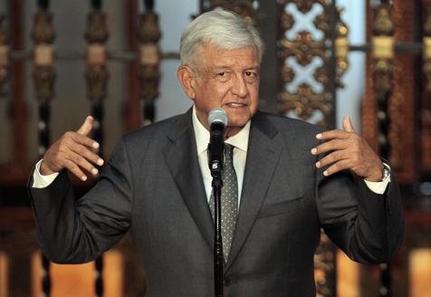 El pol&iacute;tico, de 64 a&ntilde;os, adelant&oacute; que bajo su mandato se crear&aacute; un nuevo organismo, Seguridad Alimentaria Mexicana (Segalmex), que fusionar&aacute; las empresas p&uacute;blicas Diconsa y Liconsa