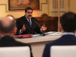 Maduro comentó que su Gobierno irá "a una disciplina fiscal prusiana" para "eliminar definitivamente la emisión de dinero no orgánico".