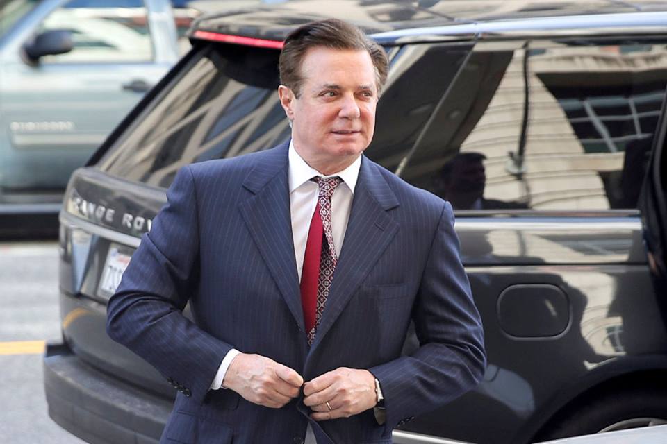 Manafort supuestamente trabajó entre 2006 y 2017 para gobiernos extranjeros, incluido el Ejecutivo prorruso del expresidente ucraniano Víktor Yanukóvich (2010-2014), y para oligarcas rusos, a los que ayudó a mejorar su imagen en Washington sin comunicárselo al Gobierno de EE.UU