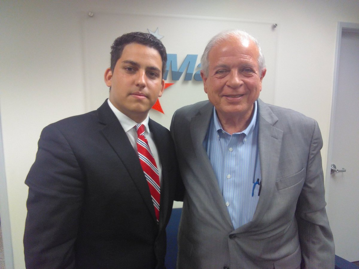 Tomás Regalado, asevera que muy pronto tanto la radio como la televisión Martí van a llegar "profusamente" a la isla y "sin interferencias".