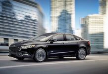 Ford, Fusion Energi, sintiendo el paso del tiempo