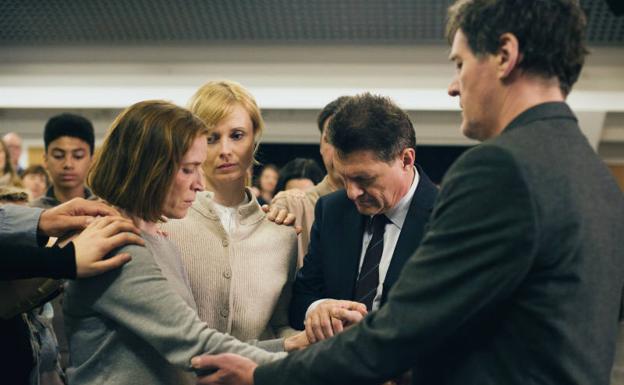 El realizador suizo Simon Jaquemet desconcertó hoy al Festival de San Sebastián con "The Innocent", un filme en el que resulta imposible discernir si lo que ocurre es realidad o forma parte de un mundo onírico.