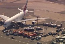 Pasajeros del avión puesto en cuarentena en Nueva York tienen gripe