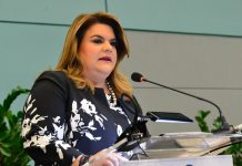 Jenniffer González dice empeño de oposición ha llevado a "desmadre"