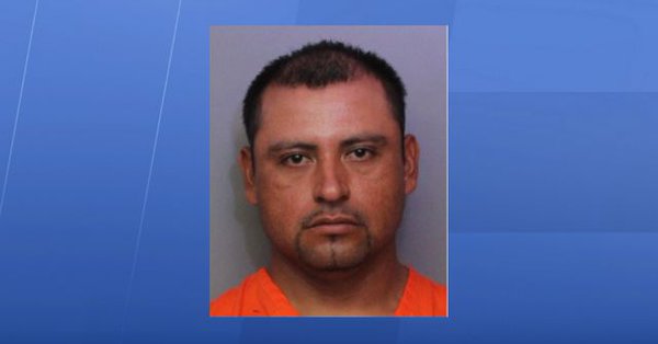 Erubiel A. Ojeada, de 37 a&ntilde;os, est&aacute; acusado de agresi&oacute;n sexual, hacerse pasar por agente del orden y manipular pruebas.