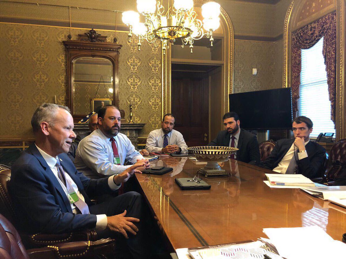  Varios jefes de agencia del Gobierno de Puerto Rico estuvieron estos pasados d&iacute;as en Washington DC presentando y discutiendo con miembros del Gobierno de EEUU y el Congreso el Plan de Desarrollo Econ&oacute;mico y Recuperaci&oacute;n de Puerto Rico 
