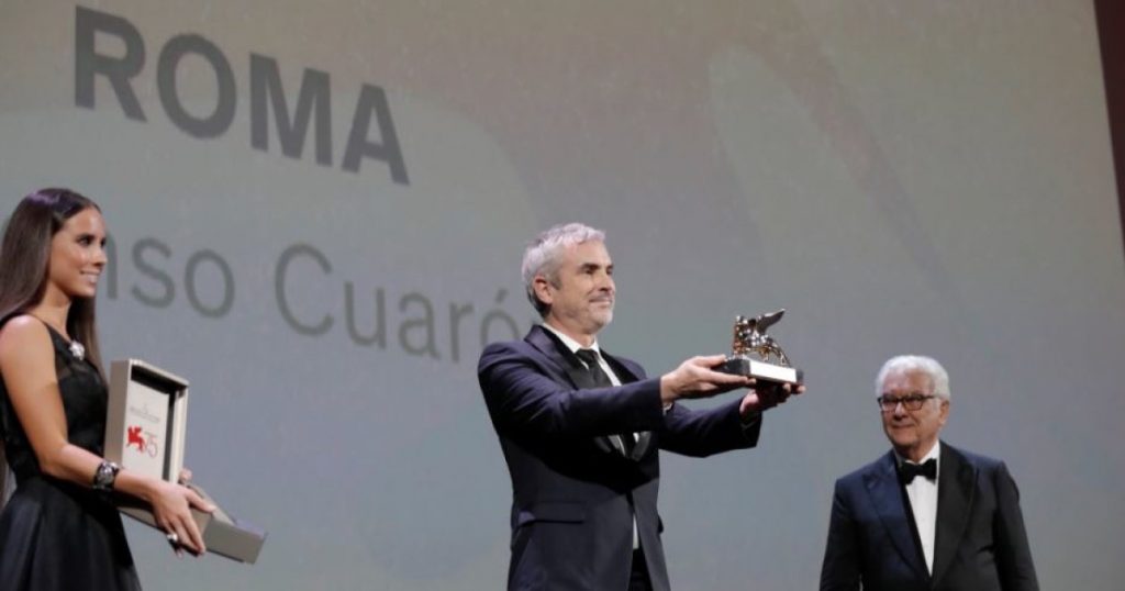 "Quer&iacute;a regresar a M&eacute;xico para hacer la pel&iacute;cula que he so&ntilde;ado". As&iacute; de rotundo se mostr&oacute; Alfonso Cuar&oacute;n cuando finaliz&oacute; el rodaje de "Roma", que le dio hoy el Le&oacute;n de Oro de Venecia