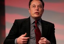 Musk posee alrededor del 20 % de las acciones de Tesla por lo que desde principios de agosto, el empresario ha perdido unos 4.000 millones de dólares con la caída.