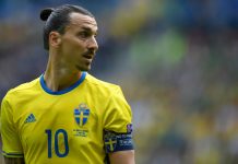 Zlatan Ibrahimovic afirmó este sábado que no es el momento de hablar de su continuidad en el Galaxy de Los Angeles o la Liga Profesional de Fútbol de Estados Unidos