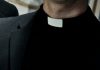 Dos sacerdotes fueron restituidos en sus funciones en Chile después de que las investigaciones que había en su contra por la presunta comisión de abusos sexuales resultaran "no verosímiles". (Foto de twitter)