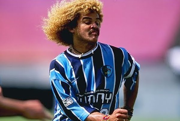Carlos Valderrama, colombiano que jug&oacute; en 3 equipos de la Liga Profesional de F&uacute;tbol de EE.UU. (MLS)