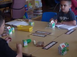 Los maestros con menos experiencia profesional se concentran en escuelas estadounidenses donde hay más estudiantes de bajos recursos económicos o pertenecientes a minoría