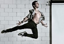 Joaquín de Luz se reencuentra con Nueva York con el ballet "Carmen" de Inger Más de diez minutos duró la gran ovación que hoy brindó el público de Nueva York, en un abarrotado Lincoln Center, al bailarín español Joaquín De Luz, en su retirada. (Foto de twitter)