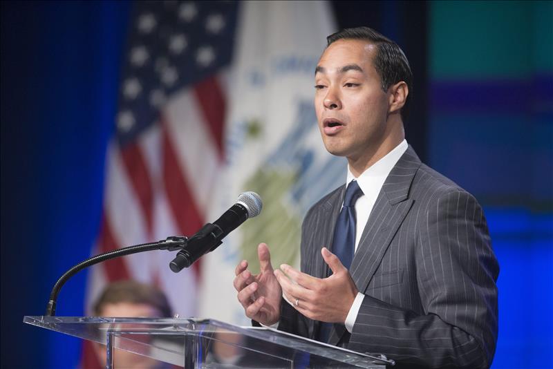 El hispano Julián Castro, que fue secretario de Vivienda durante el Gobierno del expresidente Barack Obama (2009-2017) ha insinuado que se presentará a las próximas elecciones presidenciales, que se celebrarán en 2020