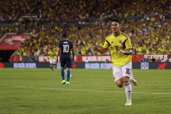 El delantero James Rodr&iacute;guez, con un tiro espectacular de pierna izquierda, coloc&oacute; perfecto el bal&oacute;n por toda la escuadra derecha del arco defendido por el portero estadounidense Zack Steffen,