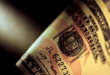 Vicepresidente de la Fed defiende proseguir con subidas del dólar