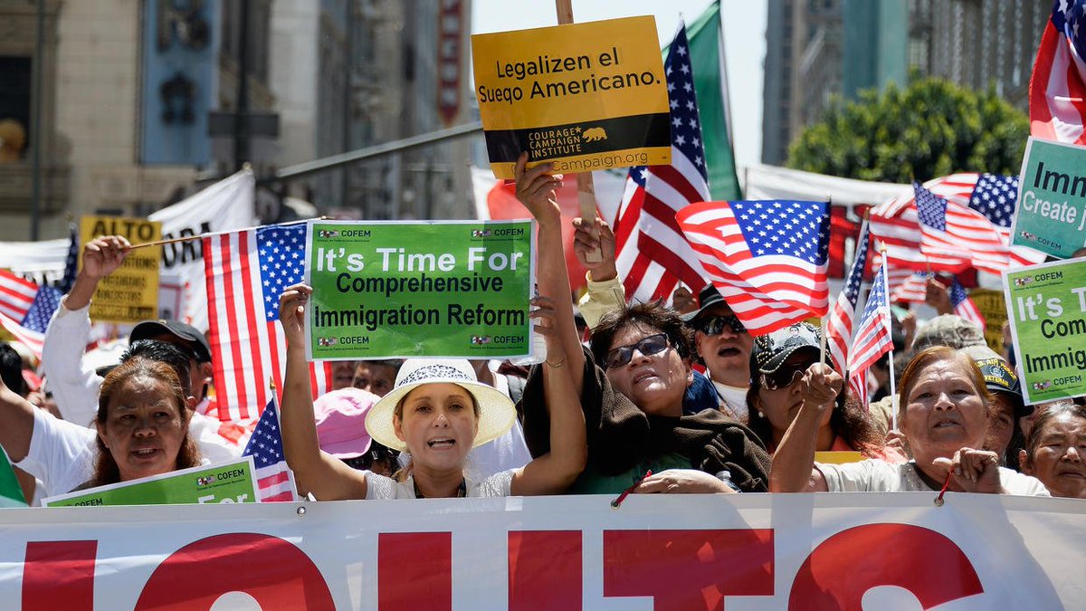 Un total de 90 alcaldes de ciudades de 29 estados han rechazado una propuesta del Gobierno del presidente, Donald Trump, para limitar la concesi&oacute;n de la ciudadan&iacute;a o de la residencia permanente a inmigrantes legales
