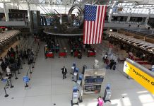 El estado de Nueva York anunció hoy un plan de 13.000 millones de dólares para reformar el principal aeropuerto de la Gran Manzana, el John F. Kennedy