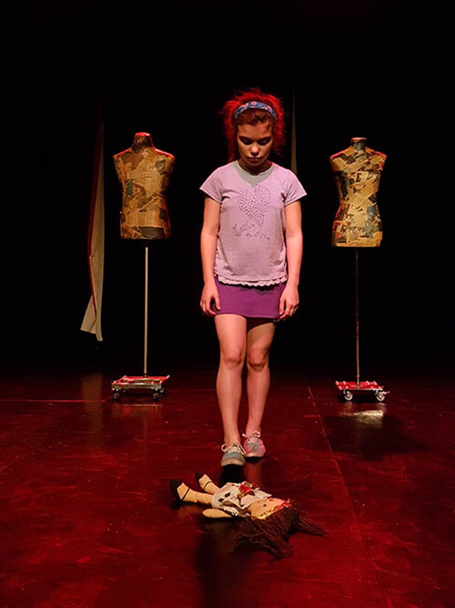 "Soy nena" es la primera obra de danza contemporánea argentina que aborda el conflicto de la identidad de género en la infancia