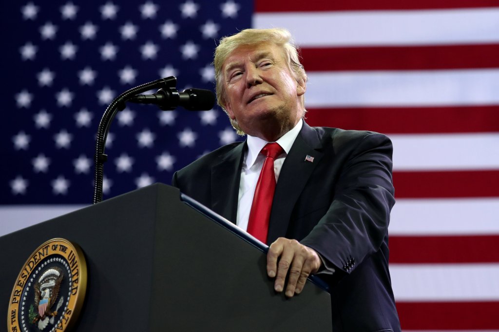 el Ejecutivo del presidente Donald Trump estudia nuevas medidas contra este colectivo que implicarían de nuevo las separaciones de menores inmigrantes de los familiares que les acompañan al cruzar la zona limítrofe con México.