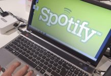 La plataforma Spotify cumple 10 años como "salvavidas" de la música grabada La famosa plataforma sueca de música en continuo Spotify cumple mañana diez años como "salvavidas" de la otrora floreciente industria discográfica, perjudicada gravemente por la piratería.