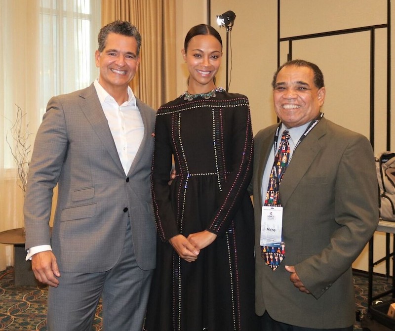 Carlos Medina Anfitri&oacute;n y productor ejecutivo, Zoe Saldana, actriz, y Willie S&aacute;nchez Fundador y productor ejecutivo