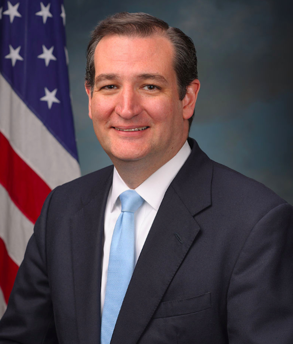 Ted Cruz, Ex candidato presidencial de Estados Unidos, otro pol&iacute;tico de origen latino que se mantiene representando al Estado de Texas en el Senado federal, durante su re&ntilde;ida campa&ntilde;a, resalt&oacute; los or&iacute;genes humildes y la lucha de su padre para sobrevivir en este pa&iacute;s.
