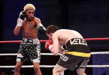 Alfredo ‘Ojo’ Santiago defenderá su título ante el ex campeón mundial Jonathan Víctor Barros Alfredo Santiago conectando a Jayson Velez. Foto Bryan Quiles