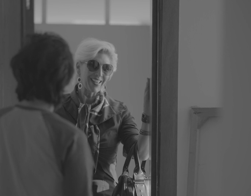 Cristina Morrison en la película Agujero Negro, de Diego Araujo, -en la que actúa y además es Directora Ejecutiva-, que se estrenó en abril en el Buenos Aires Independent Film Festival, ha estado siete semanas en carteleras en Ecuador y que está en gira de festivales.