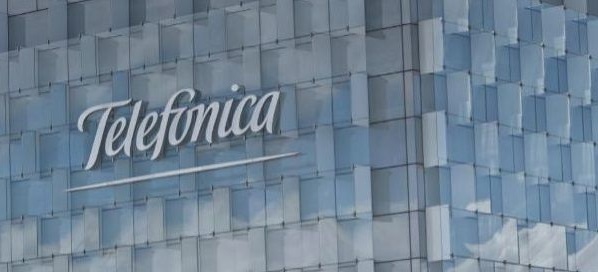 Telef&oacute;nica ha ofrecido al Gobierno cubano vincular la isla a su red de cables submarinos para mejorar el acceso a internet en el pa&iacute;s