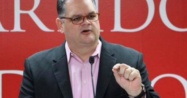 An&iacute;bal Jos&eacute; Torres, ante la propuesta de Rob Bishop sobre otro plebiscito en la isla sobre la estadidad, dijo que no est&aacute; dirigida "a buscar soluciones sensatas, serias y democr&aacute;ticas entre todos los puertorrique&ntilde;os