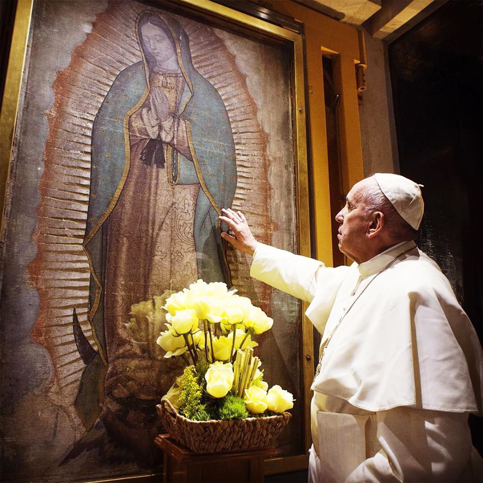  El papa Francisco denunci&oacute; hoy la situaci&oacute;n de muchos inmigrantes en el mundo que son "ignorados, violados y abusados en el silencio culpable de muchos