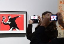 "El arte de Banksy", una exposición itinerante con 80 obras del enigmático artista británico del grafiti