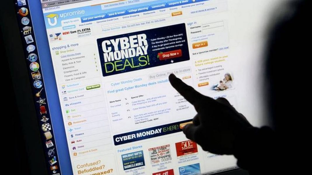 ciberlunes Las compras a través de internet mediante los móviles ganan terreno en las transacciones hechas este