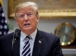 Donald Trump, acusó hoy directamente a los medios de comunicación de ser responsables de la violencia en el país con sus informaciones "falsas", después de la masacre en una sinagoga